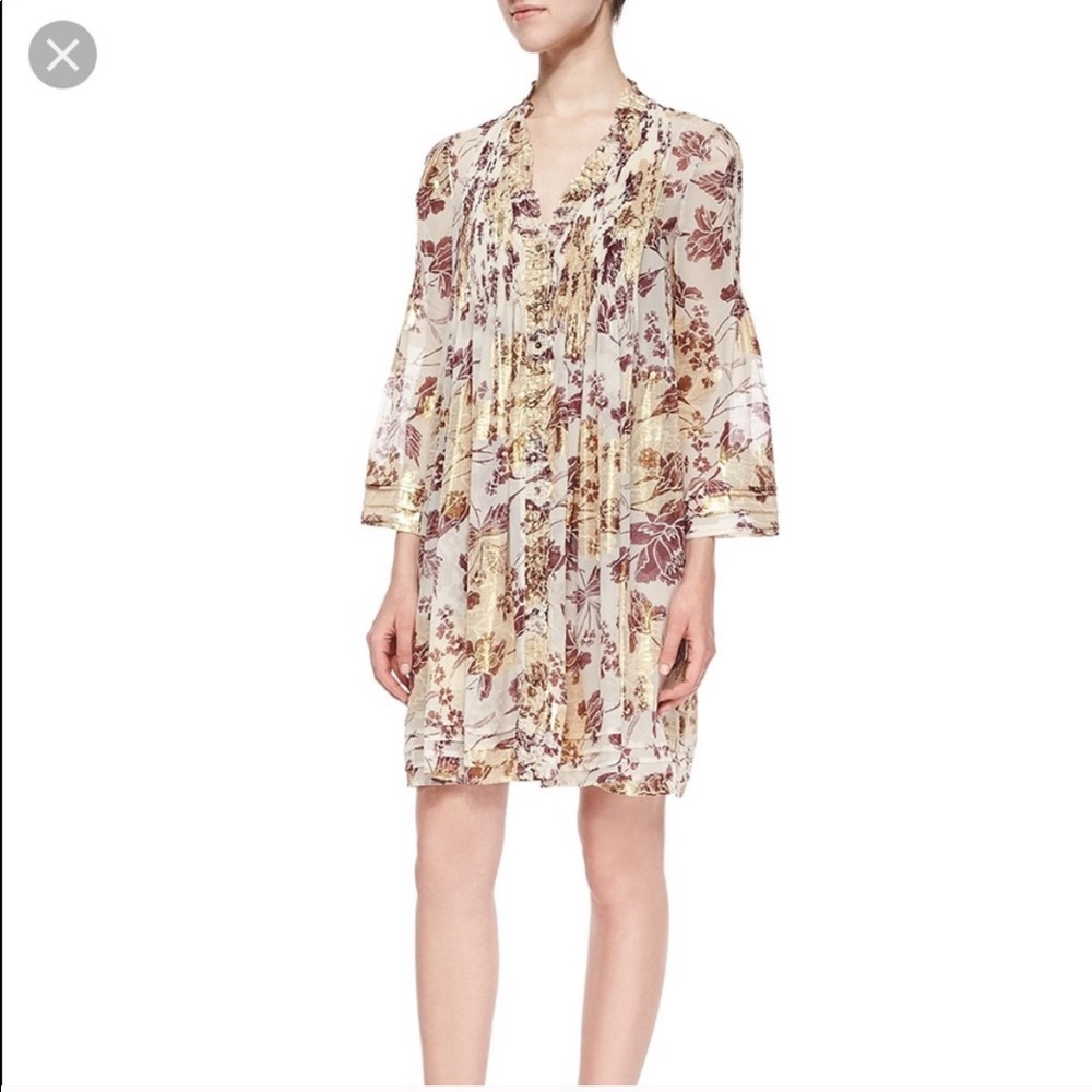 IN SEARCH OF THIS DRESS!